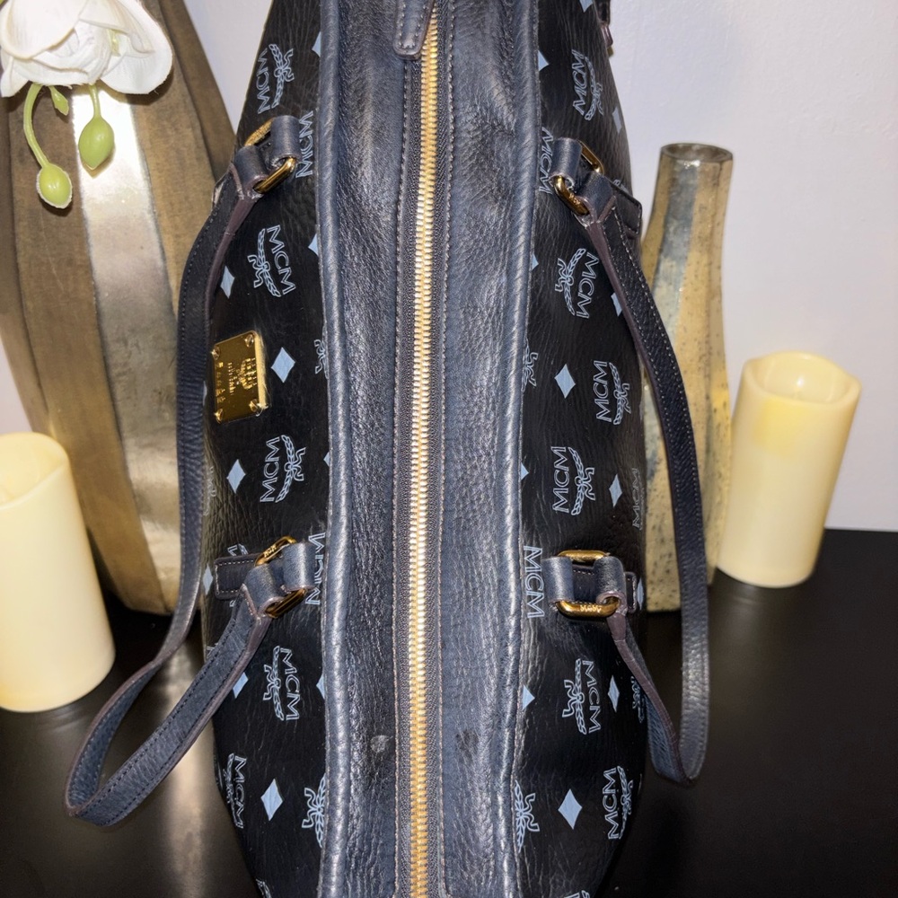 Authentic MCM Visetos Shopper Tote Bag - Picture 12 of 12